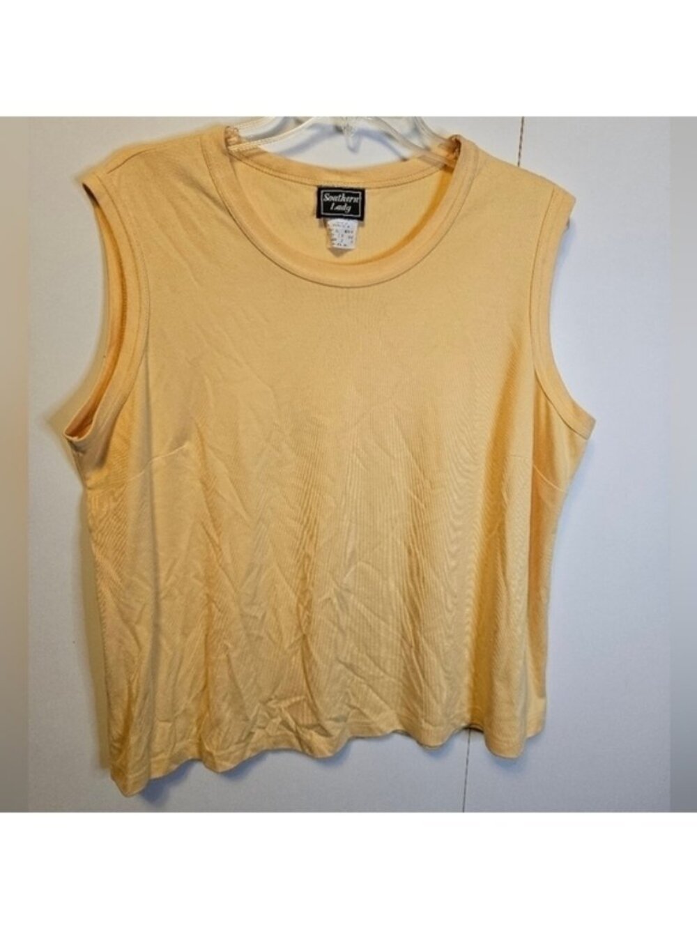 Southern Lady Size 1X yellow Sleeveless Top